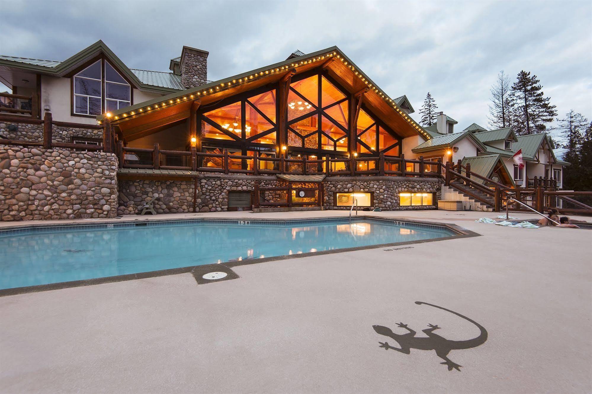 Lizard Creek Lodge เฟอร์นี ภายนอก รูปภาพ